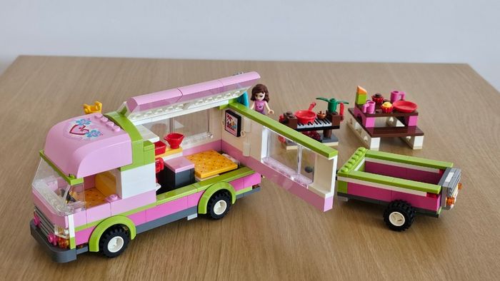 Lego Friends Adventure Camper (3184)