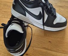 Nike Air Jordan 1 Low size UK6