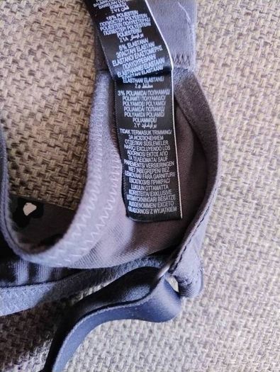 Marks and Spencer Bra 36D in excellent condition with no issues and never worn FREE STANDARD POSTAGE INCLUDED