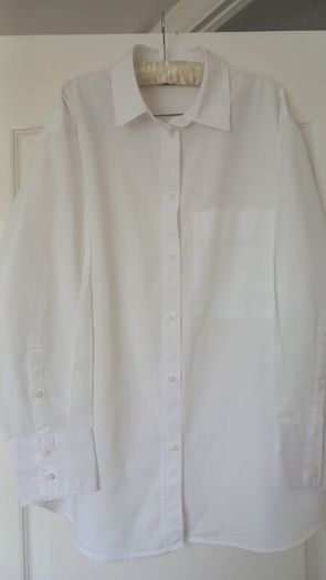 M & S Ladies White Shirt Size 14