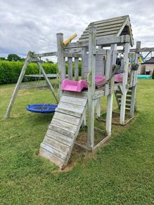 Playhouse swing set