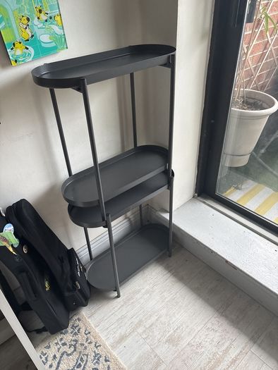 X2 Ikea olivblad plant stands