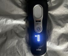 Braun Series 9 Pro Wet and Dry Electric Shaver brand new