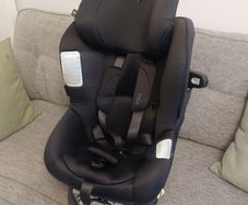 Joie 360 car seat