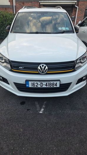 2016 VW Tiguan R-Line 1.4 TSI Auto | Only 54K KM