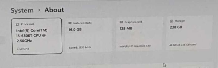 Lenovo ThinkCentre M900 Mini PC - i5 6th Gen | 16GB RAM | 256GB NVMe