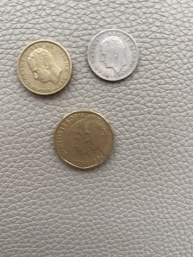 Coin - Commemorative 1989 Juan Carlos/ Sofia 500 Pesetas plus 2 more Spanish Coins