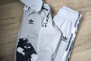 Boys Adidas tracksuit 3-4 years