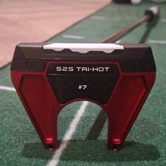 Odyssey Ai-DUAL Tri-Hot 7 Square-to-Square S2S 33Inch 2026 model