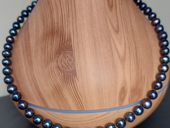 Cultured Tahitian Black Pearl Necklace & earrings