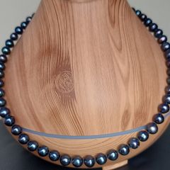 Cultured Tahitian Black Pearl Necklace & earrings