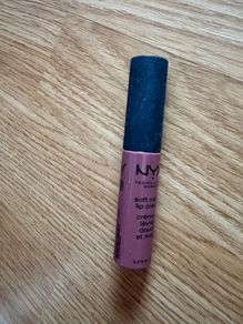 Nyx Soft Matte Lip Cream