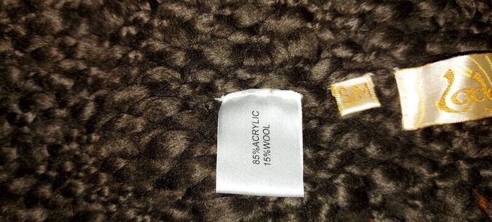 Lady Laura  Scarf/ Shawl