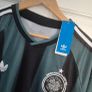 Celtic Away Jersey Image 3