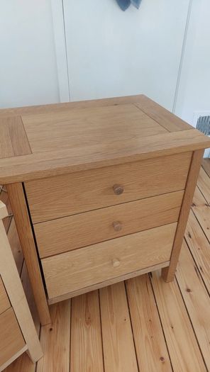 Set of 2 Bedside Lockers Tables