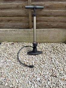 freestanding pump