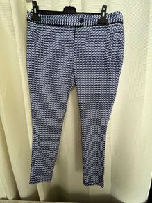 New Print Dorothy Perkins Trousers