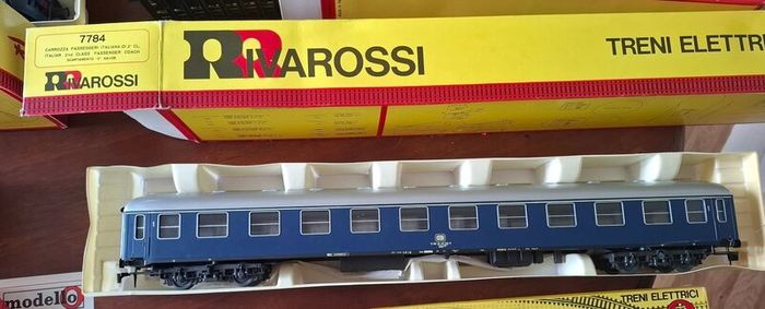 Rivarossi 7001 Italian Passenger Train  O Gauge