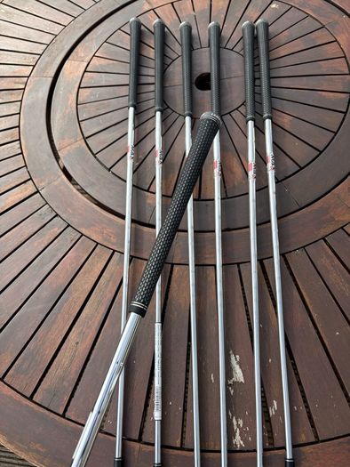 Taylormade Sim 2 max irons 5-pw &sw