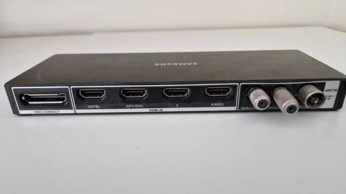 samsung one connection box