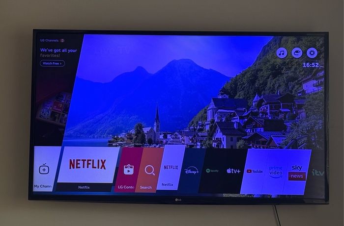LG 49" 4K smart TV