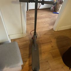 AOVOPRO ES80 Electric Scooter 350W 10.5 Ah Long Range High Speed Foldable Electric Scooter