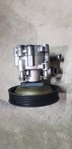 Alfa Romeo 157 147 twin spark power steering pump