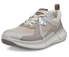 Ladies Ecco Trainers size 6. EU 39