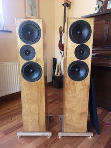 Floor Standing Loudspeaker
