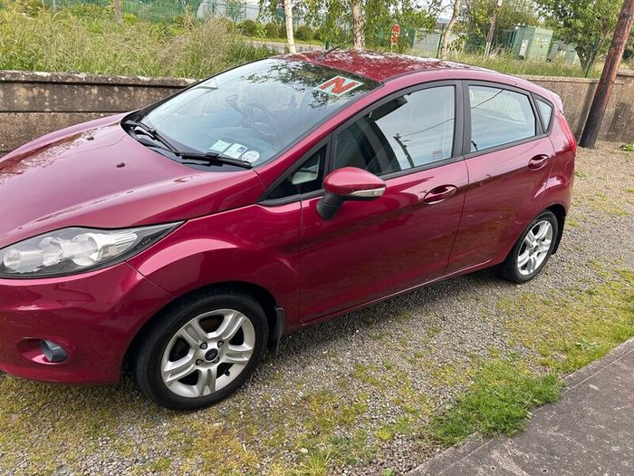 Ford Firsta Nct 01/27