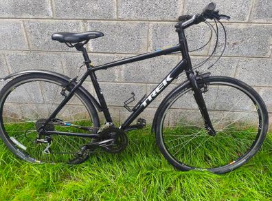 Trek hybrid bike