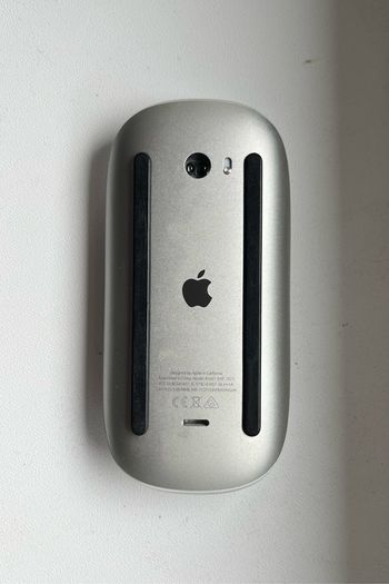 Apple Magic Mouse 2