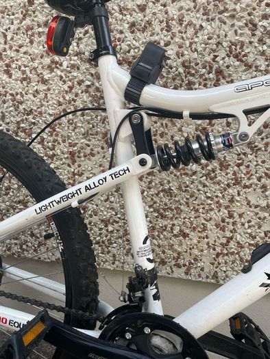 Apollo kanyon bike