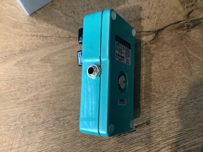 TC Electronic HyperGravity Compressor pedal box