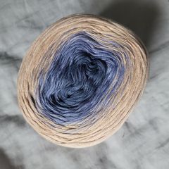Hobbii Cotton Cake Yarn, gradient 200g NEW Blue cream