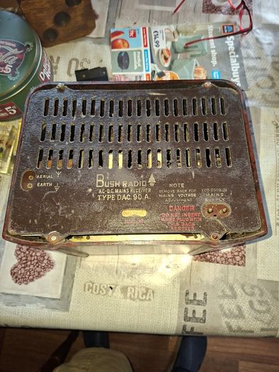 Antique Bakelite Radios, PRICE IS FOR 1 ONLY. Postage Available or Collection