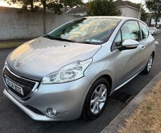 Peugeot 208 1.2 - NCT 12/26