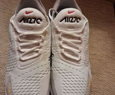 Nike AirMax 270 Trainers size 11