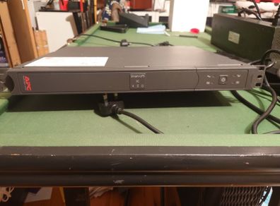 APC Smart-UPS SC 450VA 230V - 1U Rackmount/Tower