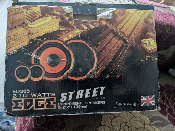 Edge component speakers