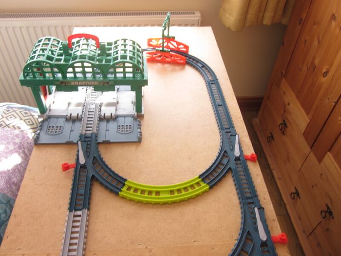 Thomas & Friends Knapford Station Bundle