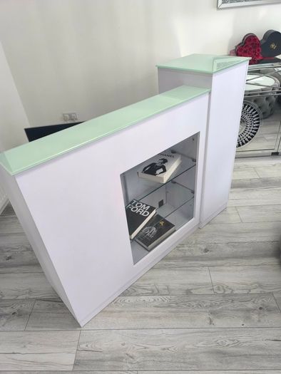 Reception Desk