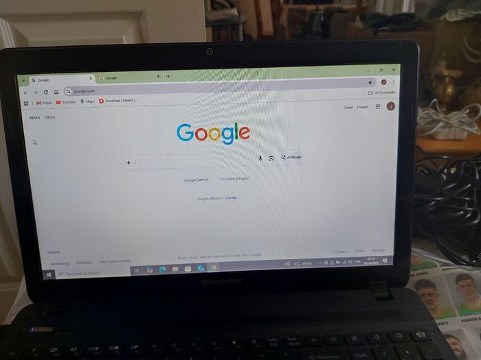 Packard Bell 15.6 inch Laptop, Model mNo. P5WS0, Intel Core i3-2310M CPU, 2.1GHz, 6GB Ram, 500GB Ram, Windows 10, Microsoft Edge, Chrome and VLC