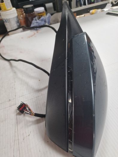 Skoda Superb wing mirror