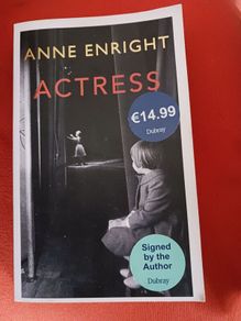 Anne Enright/ Actress/ Signed/ 2020