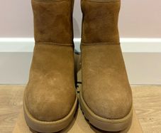 UGG Wedge Boots size 4.5