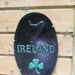vintage Ireland sign