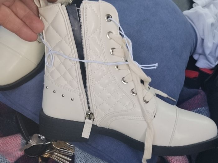 ladies shoe/boot
