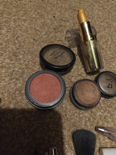 makeup