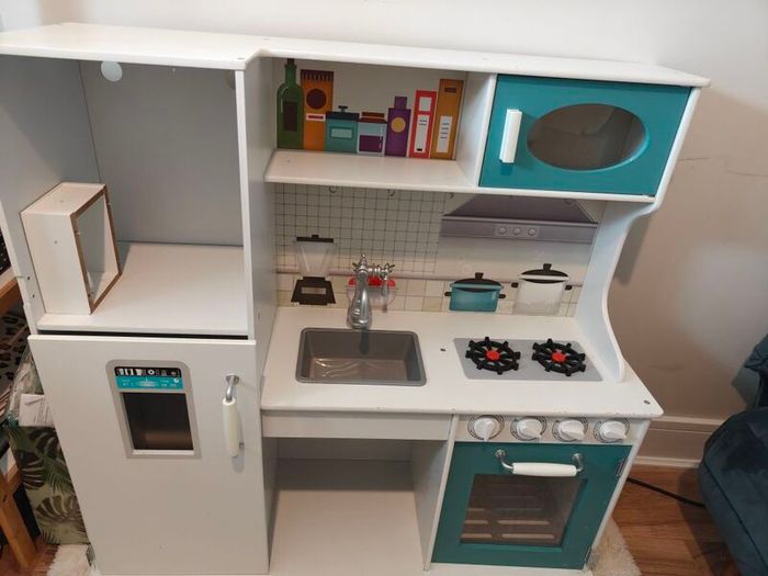 toy kitchen